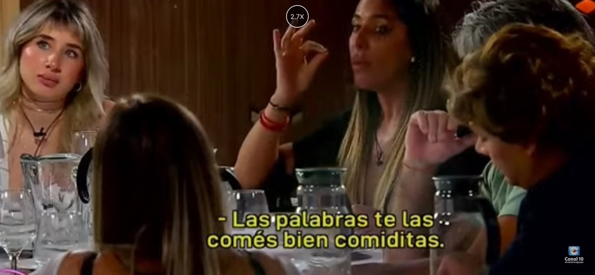 tengo la teoría de que cata cada vez que se enoja se broncea más #GranHermano