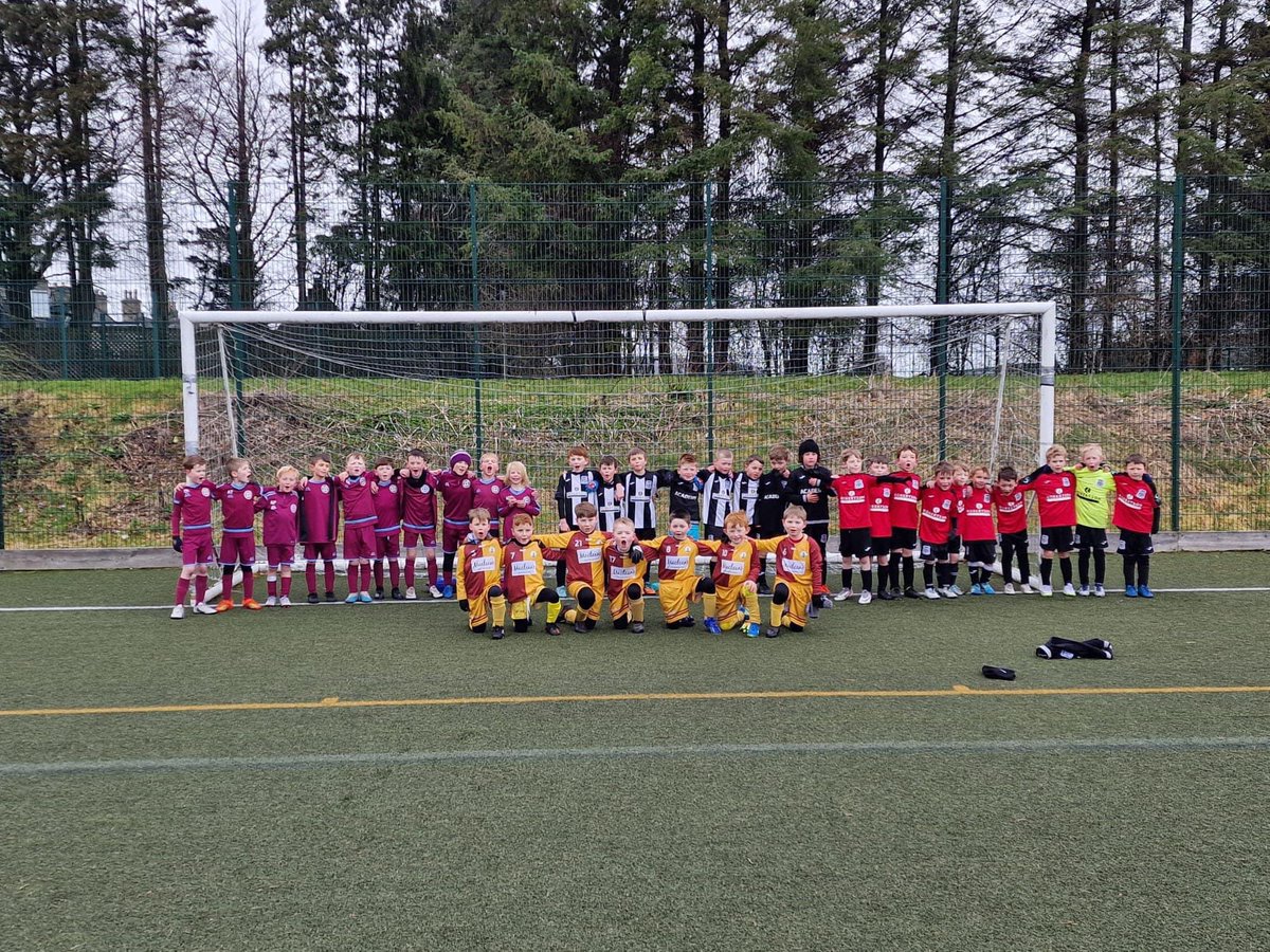 ForresYouth's tweet photo. A busy weekend of football for our younger age groups. Our u8s played in their very first festival though in Keith.
Our u10s were in action on Friday night against Elgin City at the Gleaner Arena 
@ScottishYouthFA @TheCansOfficial @ScotFANorth https://t.co/oFJuvfb0Gu