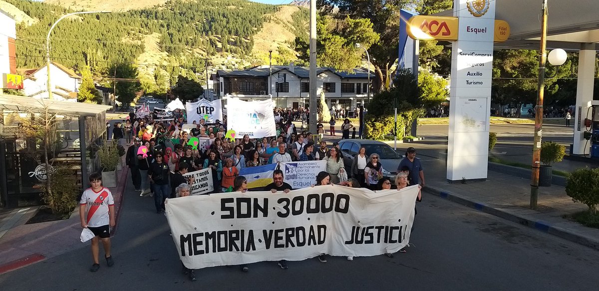 hmercere's tweet photo. #24M Imagenes de actividades oficiales por la mañana y de organizaciones político sociales por la tarde https://t.co/b7yOK44fEB