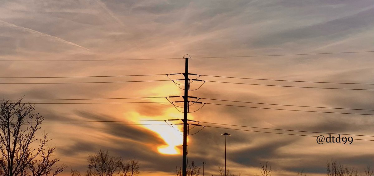 Happy #Sunday! March 2024 #Sunset #sunsetphotography #Photography #MobilePhotography #ThePhotoHour #StormHour