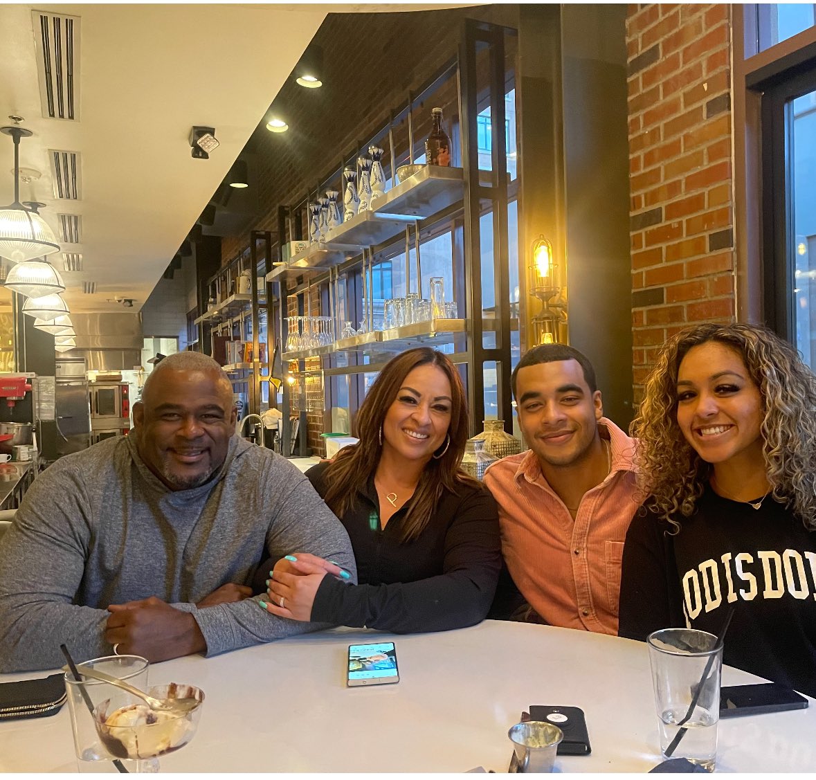 JustServeCoach's tweet photo. God has truly blessed me with more than I deserve. MY FAMILY 🙏🏾 https://t.co/LJjNRFraAN