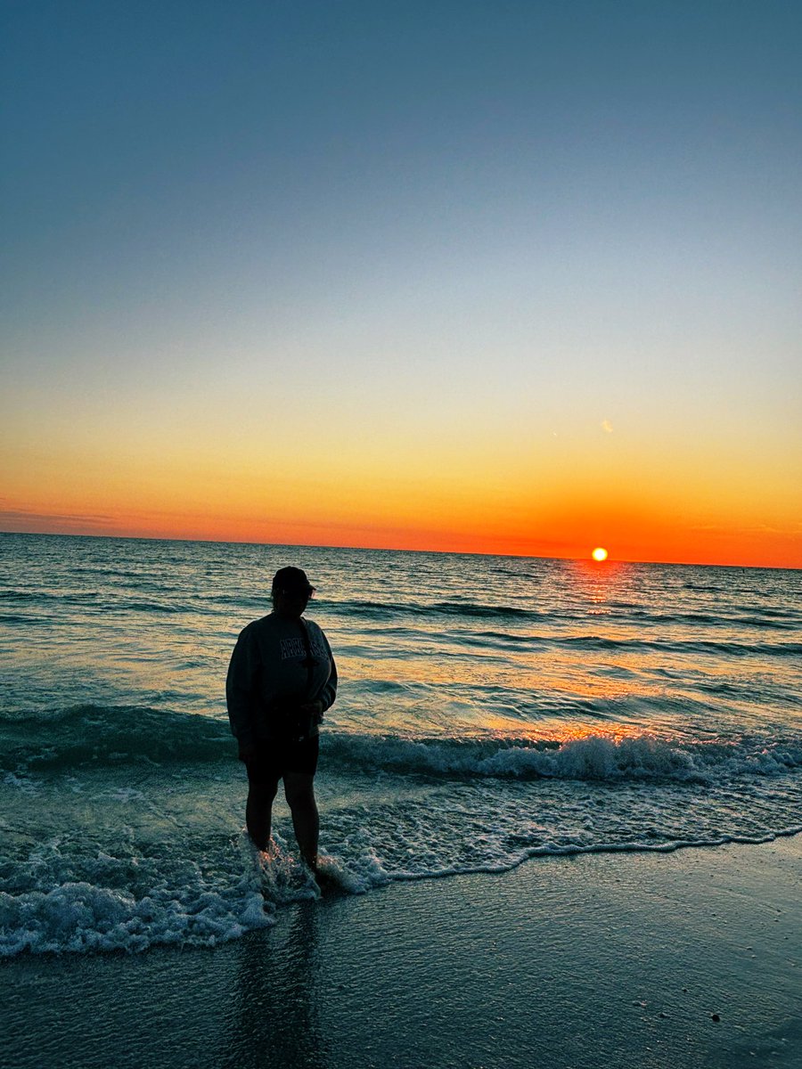 herbabae's tweet image. Seemed like a dream 🌊
#springbreakforever #SpringBreak2024