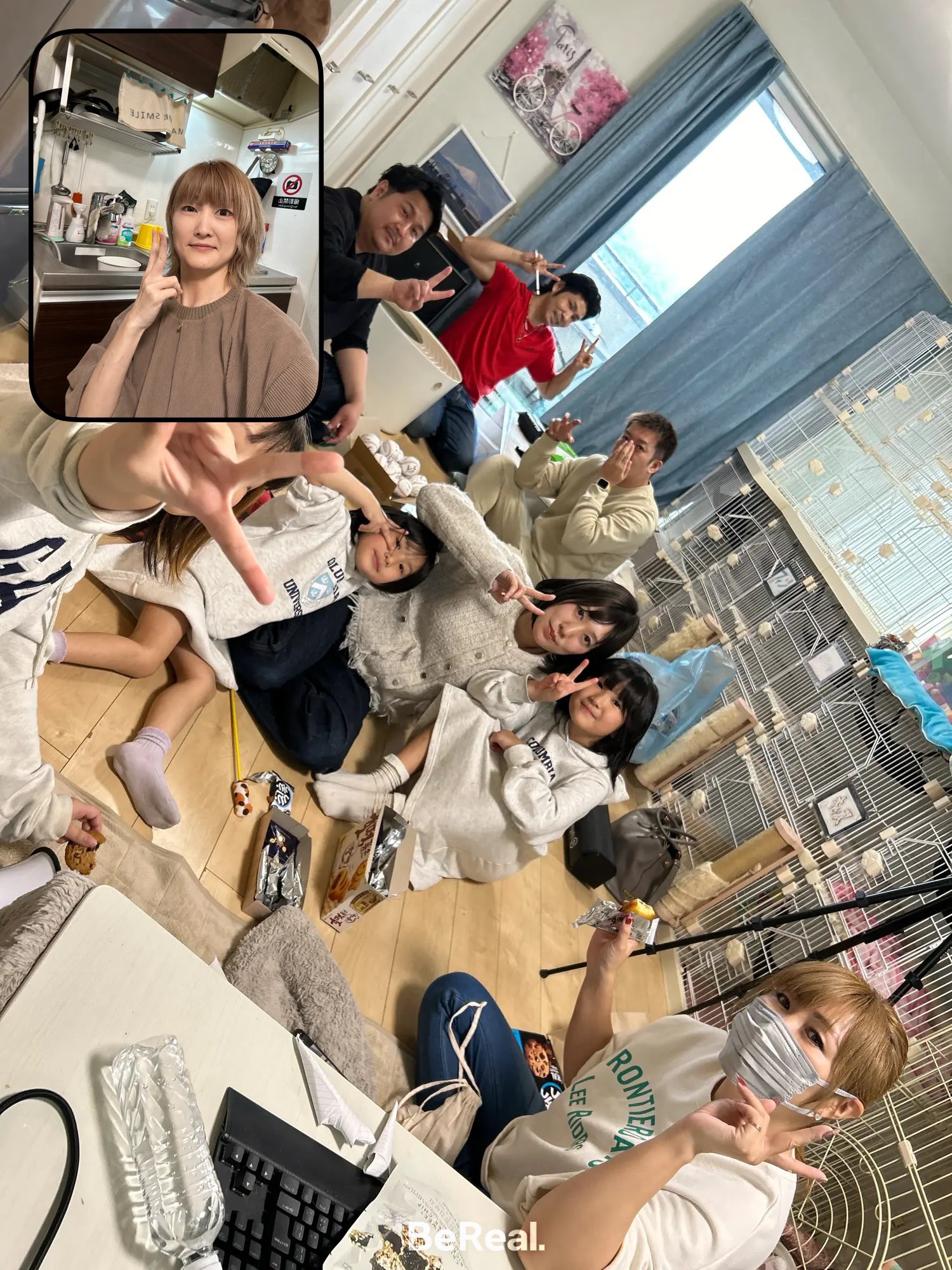 ママはる  GCAlYILboAAnrUp.jpg