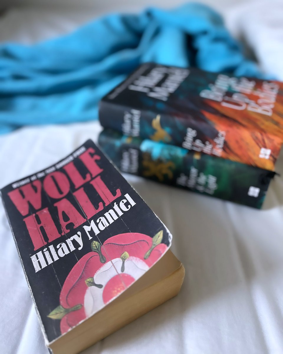 travels_along's tweet photo. Today I’m up to week 12 of my #slowread with the other #Wolfcrawlers
Henry has finally married Anne, now it’s all about babies. Chapuys baits the bear, he chucks a wobbly; predictably!
https://t.co/V4sx6aWSif https://t.co/mbHNv44ULM