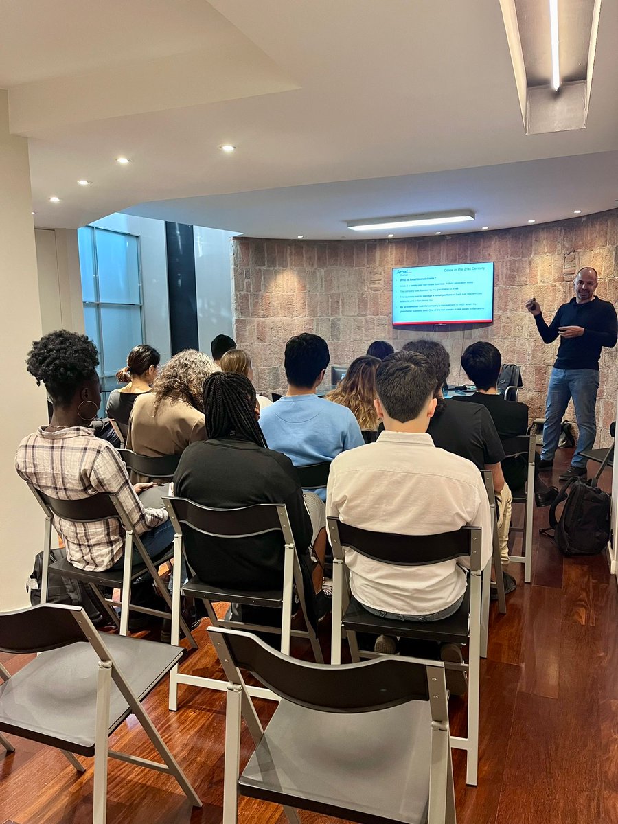 A few days ago a group of international students joined us under the theme Cities in the 21st Century: People, Planning &amp; Politics. We provided them with insights into our perspective on the current real estate market in Barcelona. Great experience! 🌍