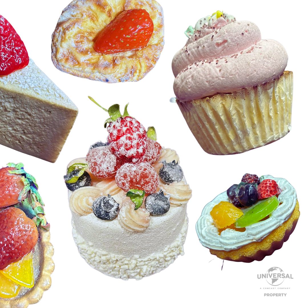 UniStudiosLot's tweet photo. Can you believe these delicious treats are #props? Universal Property dept. has an extensive collection of prop #foods and #baked goods are available to rent for your next production! π°π§
#UniProps #PropDept #faux #desserts #sweets #treats #foodprops https://t.co/1UWZPaxhRC