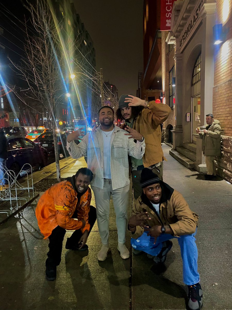 daniel_felix43's tweet photo. Toronto run 🇨🇦 https://t.co/ri5TrUfOWX