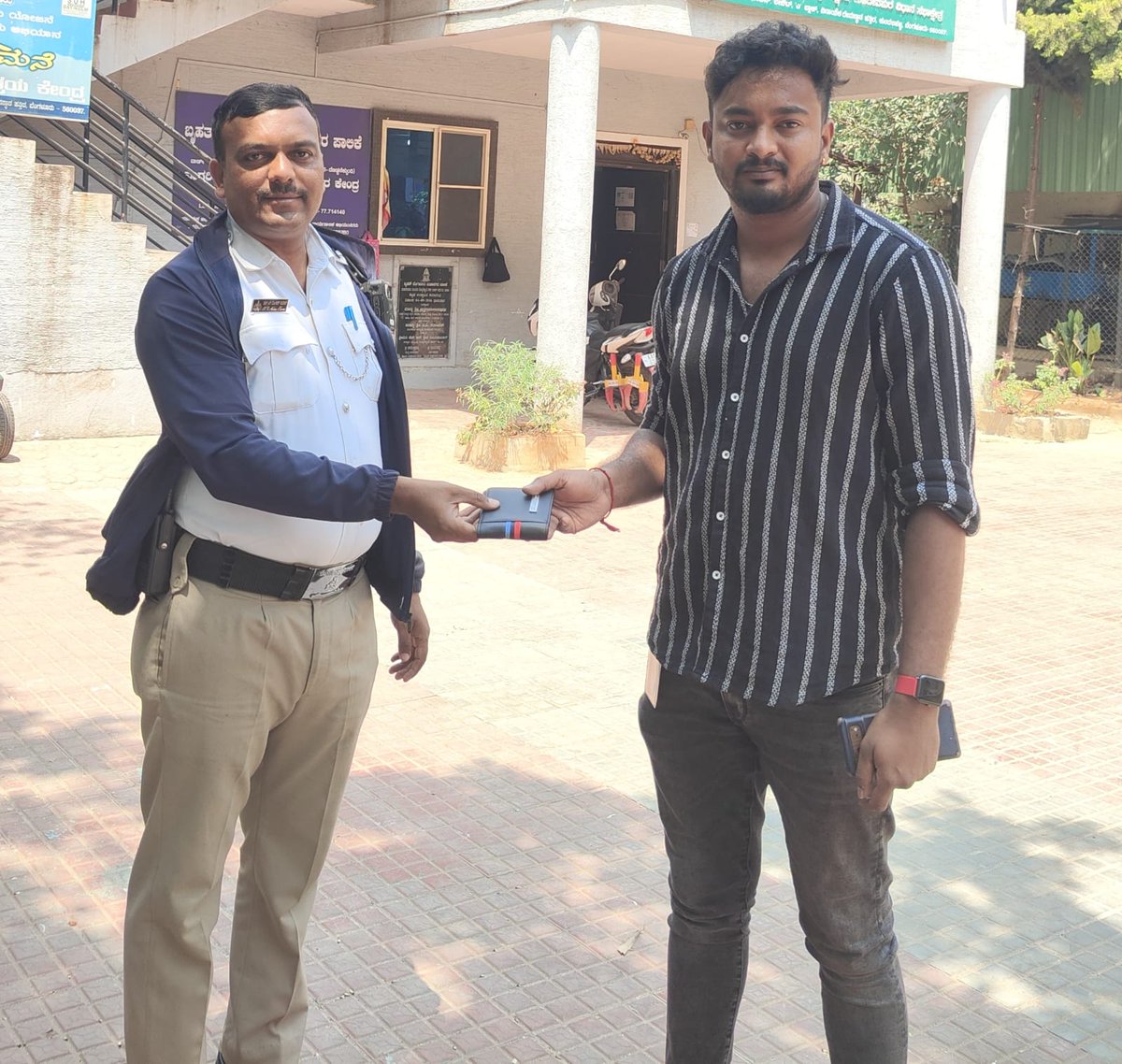 'Kudos to Mr. Mohan from our cobra staff for exemplifying honesty and integrity today! He found a wallet with important documents and money, tracked down the rightful owner, and returned it at Anjaneya Junction. A true testament to the power of kindness! #GoodDeed #Honesty