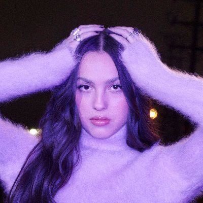 unpopular opinion:

⭐️ tracks that should’ve been singles for “GUTS 💜”:

•  all-american bitch
•  ballad of a homeschool girl 
•  obsessed 

⭐️ for “GUTS (spilled) 💜”

• so american