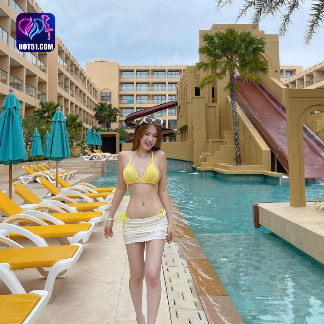 hot51_com_ph's tweet photo. HOTLive Philippines-Meeting with Cute Girl on LiveStream
👉 app Hotlive
website HOT51
📲 https://t.co/GEKuPoQ80L
Social @hotlive.ph
https://t.co/RuOTTewh4X
https://t.co/8f23u5iPCN
https://t.co/ASGLaYguXB
#livestream #hot51 #idol #hotgirl #hotlive https://t.co/j8e2RjDuvo