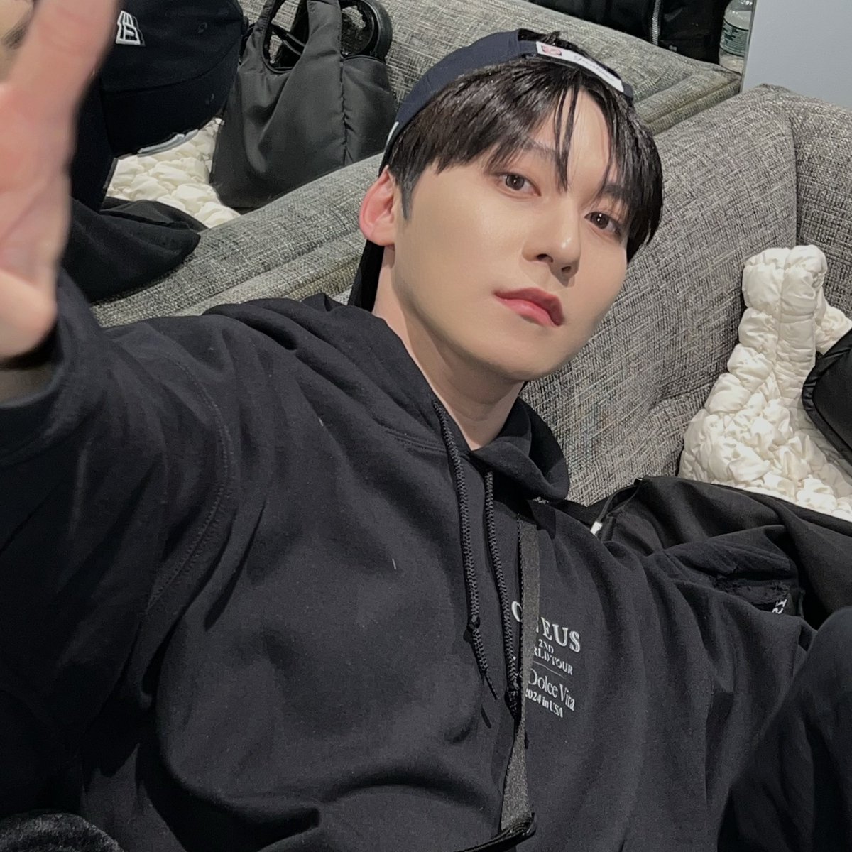 official_ONEUS's tweet image. [#건희]
Thank you NY🍎❗️