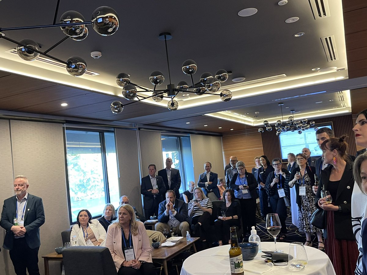 Equity Summit: Welcome Reception! 
Hearing from <a href="/ScottEacott/">Prof. Scott Eacott</a> presenting on Equitable Excellence, talking about the best ways that we can empower the communities in which we lead in 👏🏼