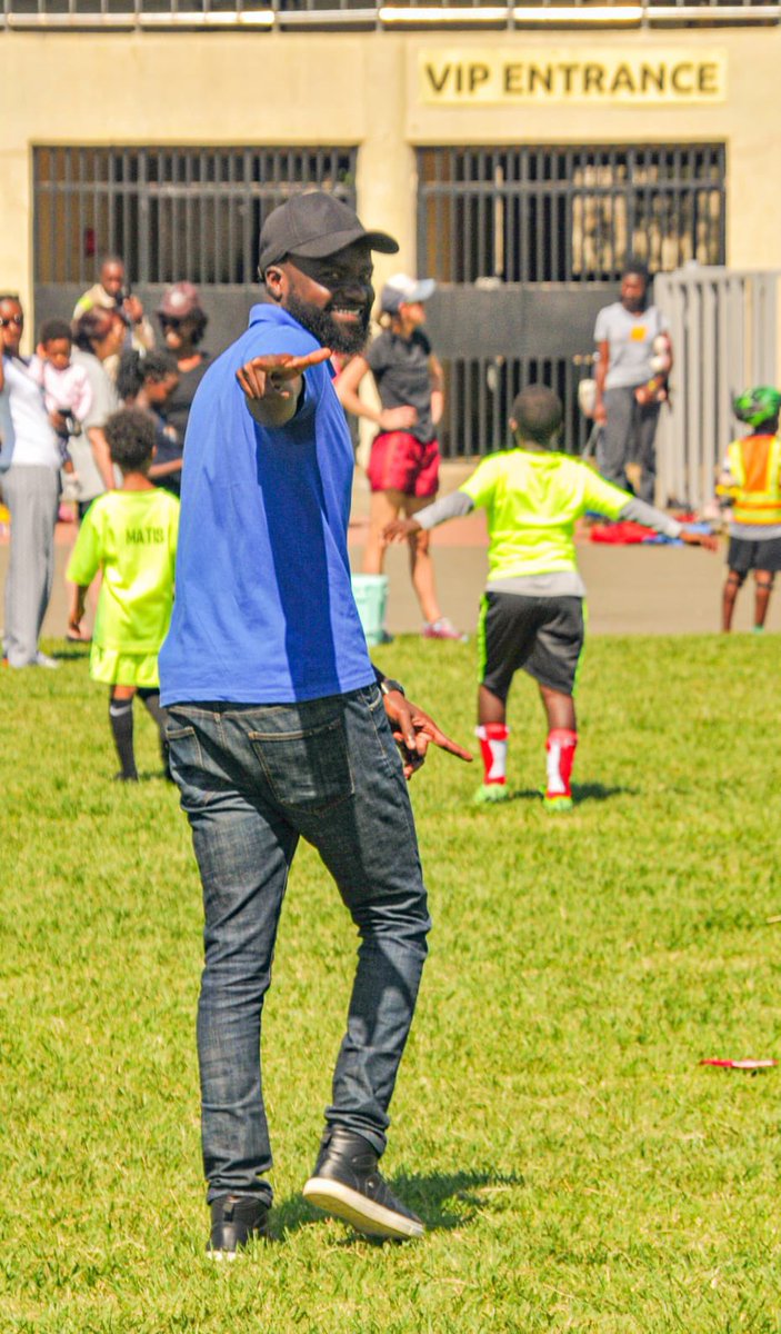 VISION DOES NOT COMPETE.  

When you have a vision there’s no competition with you. No one can compete with VISIONS because VISIONS are UNIQUE ASSIGNMENTS.