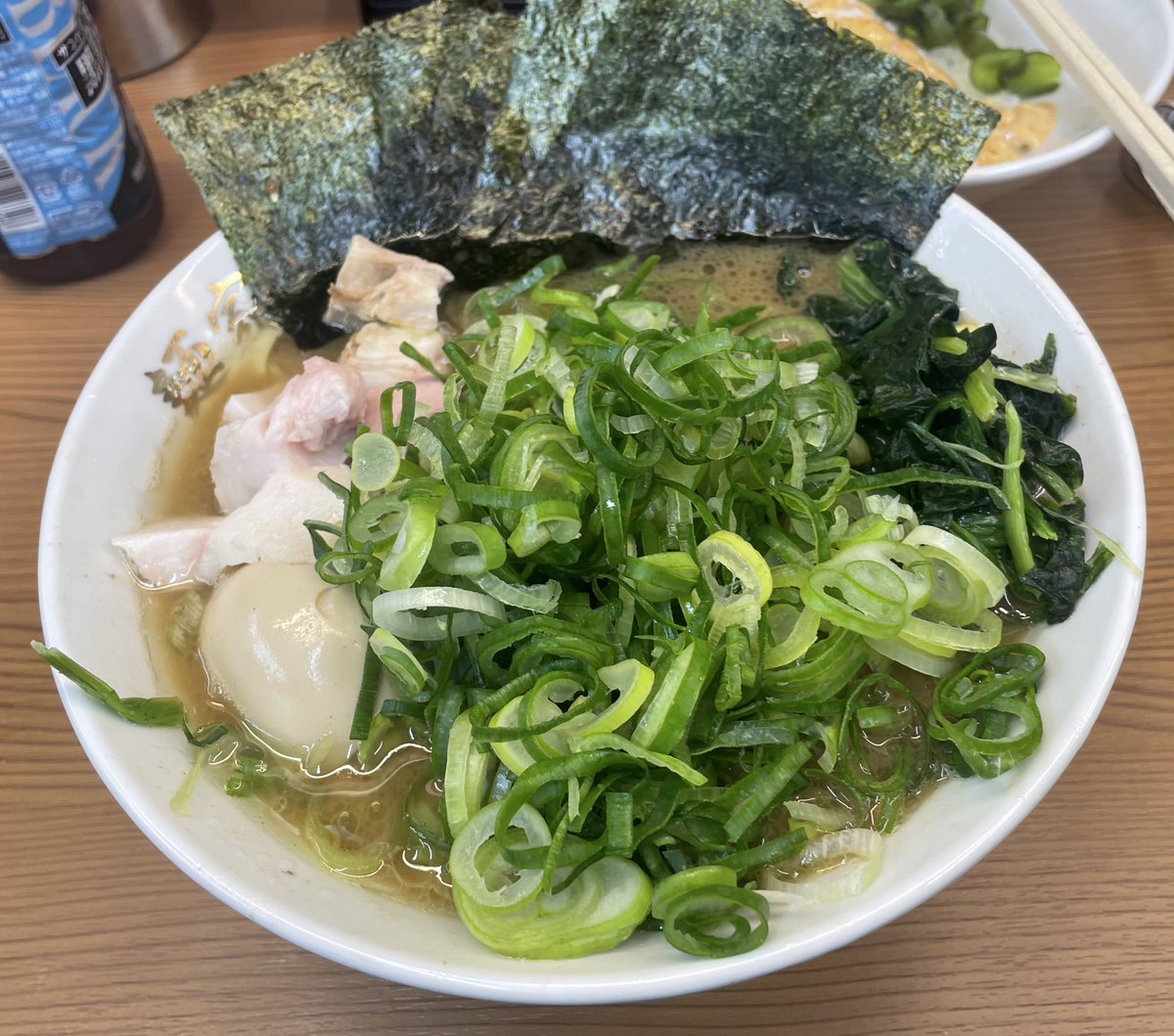 OMc9LPfha's tweet photo. 麺家たいせい
今日おいしくなかった…
今まで醤油強いなーとか思うことはあってもおいしくないって感じたことなかったけど今日はちょっと…
まずぬるい。いつもの、これこれー！っていう味が遠くに感じる程���であとは醤油
その辺のラーメン屋さんの中にあるメニューの一つの家系みたいな https://t.co/EYMjLBY9X0