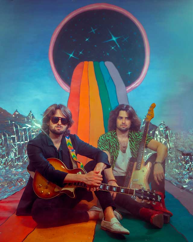 Classic Rock Magazine (@classicrockmag) on Twitter photo Vote for <a href="/themcmband/">The Moon City Masters</a>'s You're Not Alone as your Track Of The Week: loudersound.com/features/track… Vote for <a href="/themcmband/">The Moon City Masters</a>'s You're Not Alone as your Track Of The Week: loudersound.com/features/track…
