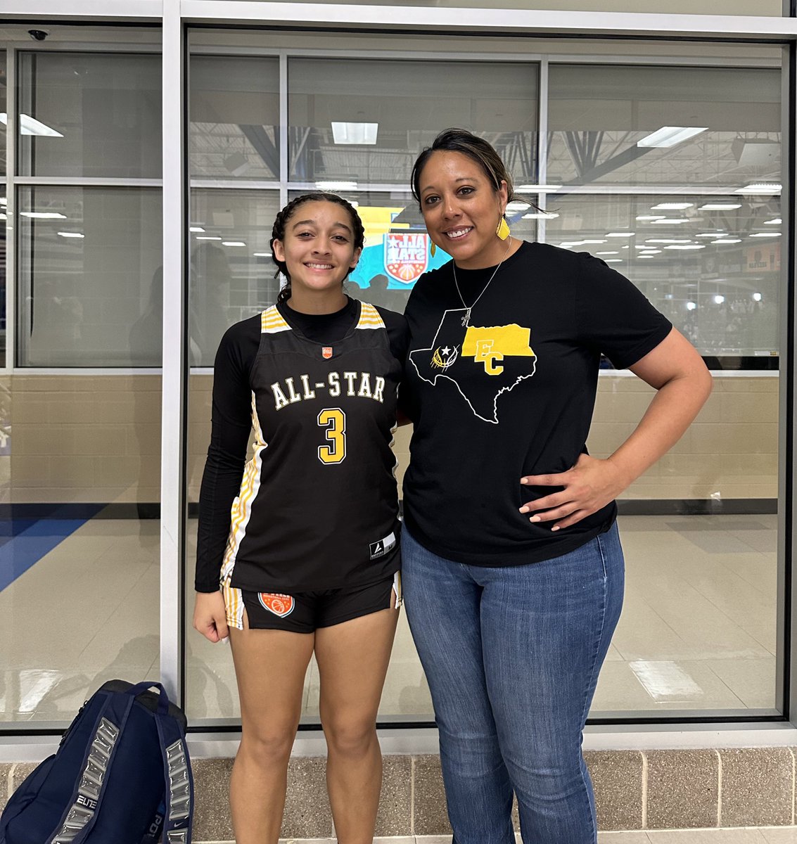 ECwomensBasketball tweet media