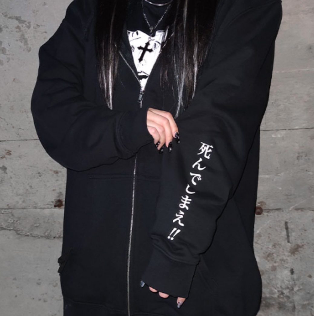 QOOZA_JP's tweet photo. 【QOOZAコーデ紹介】

今回ご紹介するQOOZAコーデは
🖤@Liltakuya97🖤さん

★着用アイテム★
outer🕸
https://t.co/7hyOCSmZBo https://t.co/dR66lJDBoW