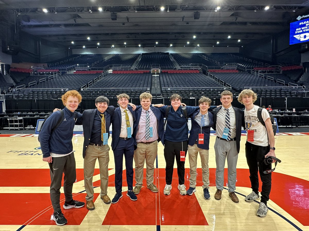 SIHSSports's tweet photo. A huge shoutout to our SIBN crew who brought you Wildcat Basketball all season long!
#GoCats #AMDG https://t.co/1WgRCWkgxf
