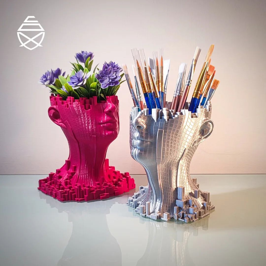 esun3dfilament's tweet photo. Vase model #3dprinted by @pipe.cox using eSUN PLA-Silk ♥️ 
Stl available on @cults3d
.
.
#esun #3dprinting #3dprint #pla #cults3d #pipecox #3dmodel #3dprintingcommunity https://t.co/wthumg5GYI