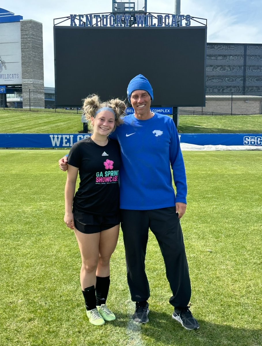 A whirlwind of travel in the last 24 hours to attend the @UKWomensSoccer ID camp today! Many thanks to @UKCoachFabiano for a great day. I can't wait to come back! #GoCats 🔵⚽️
