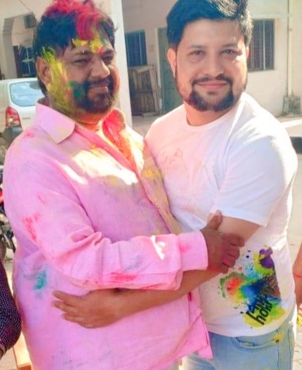 Arunsinghshahi's tweet photo. Wishing a very colorful and joyful #Happy_Holi 🙏🌟to entire @BJP4India @narendramodi

https://t.co/W0pxSMP90a
May this festival bring warmth to your heart and brightness to your life.
अबकी बार 400+ पार
@AmitShah @mp_kaushal @ianuragthakur @JPNadda @NeerajSinghSays @RajeshwarS73 https://t.co/SBjvbiG0f1