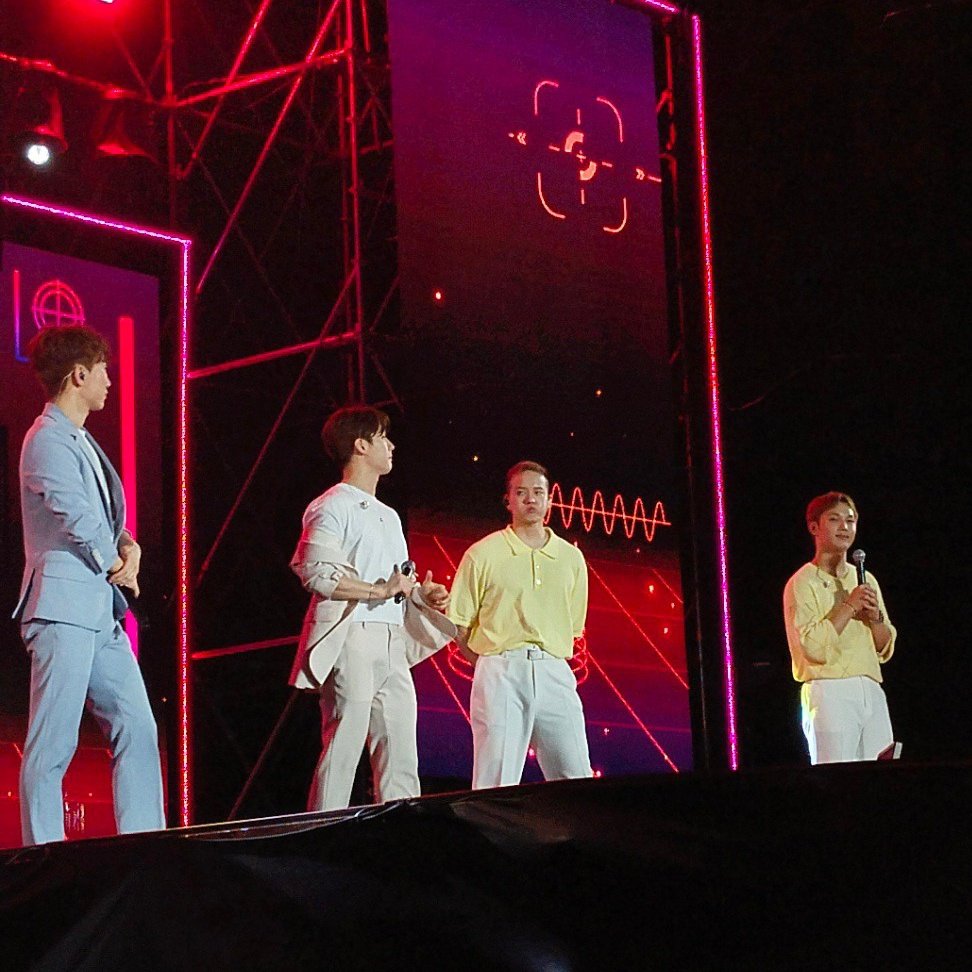 poon_pnsh's tweet image. 25/03/23 #SoundCheck_TH
1 ปีแล้ววววววววว

#BTOB #비투비