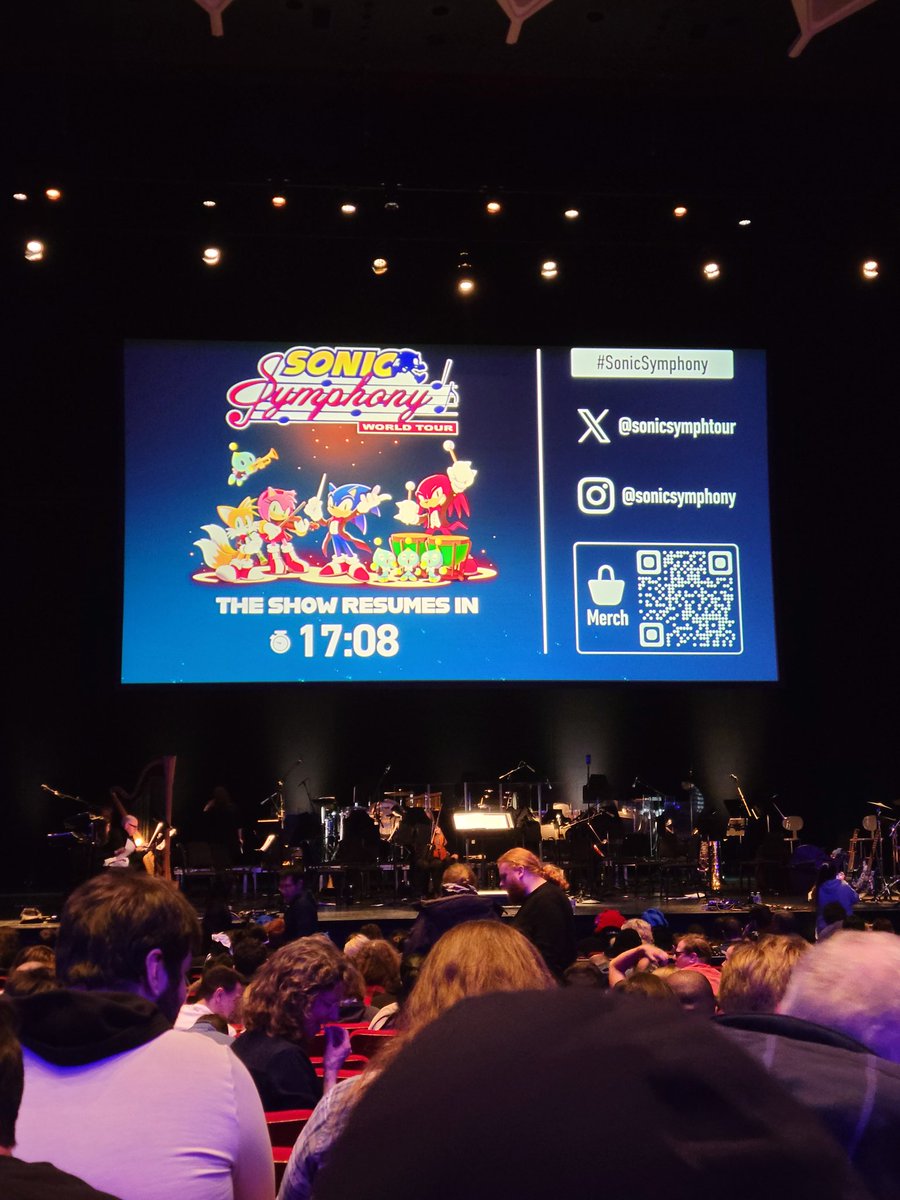 Sapphire Luna🌙 tweet media