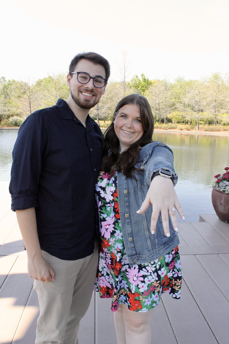 katelynlong22's tweet photo. Update: We are getting MARRIED!!💍🥹 https://t.co/hIDH9Q52wo
