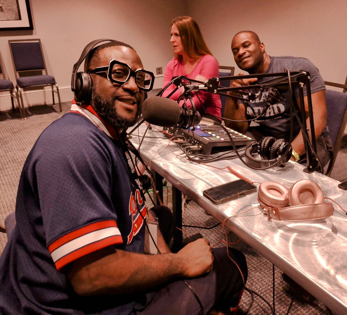 jprezidente's tweet photo. At #splashmochaatl on @OFACEZ1 with @BlackingXavier and @poisonginger691 (not pictured @HardliquorA2 my guy https://t.co/GPvZM0IK37