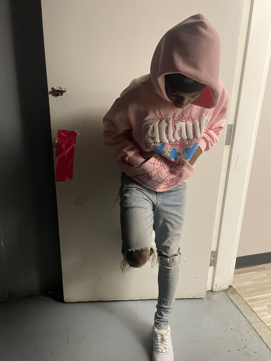 MVPBliq's tweet photo. how do yall still play 2k https://t.co/w3ULCB9MFA