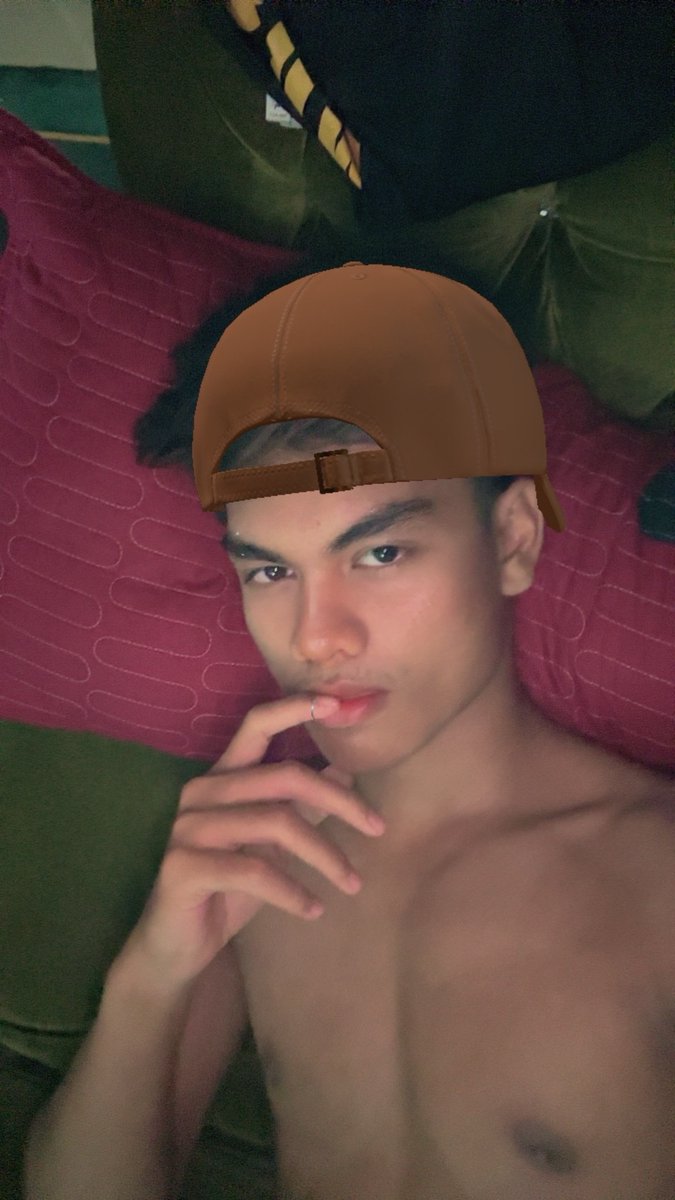Hyperzmm's tweet photo. Hyee botttyyy🙄 https://t.co/M4ZN8KvsIP