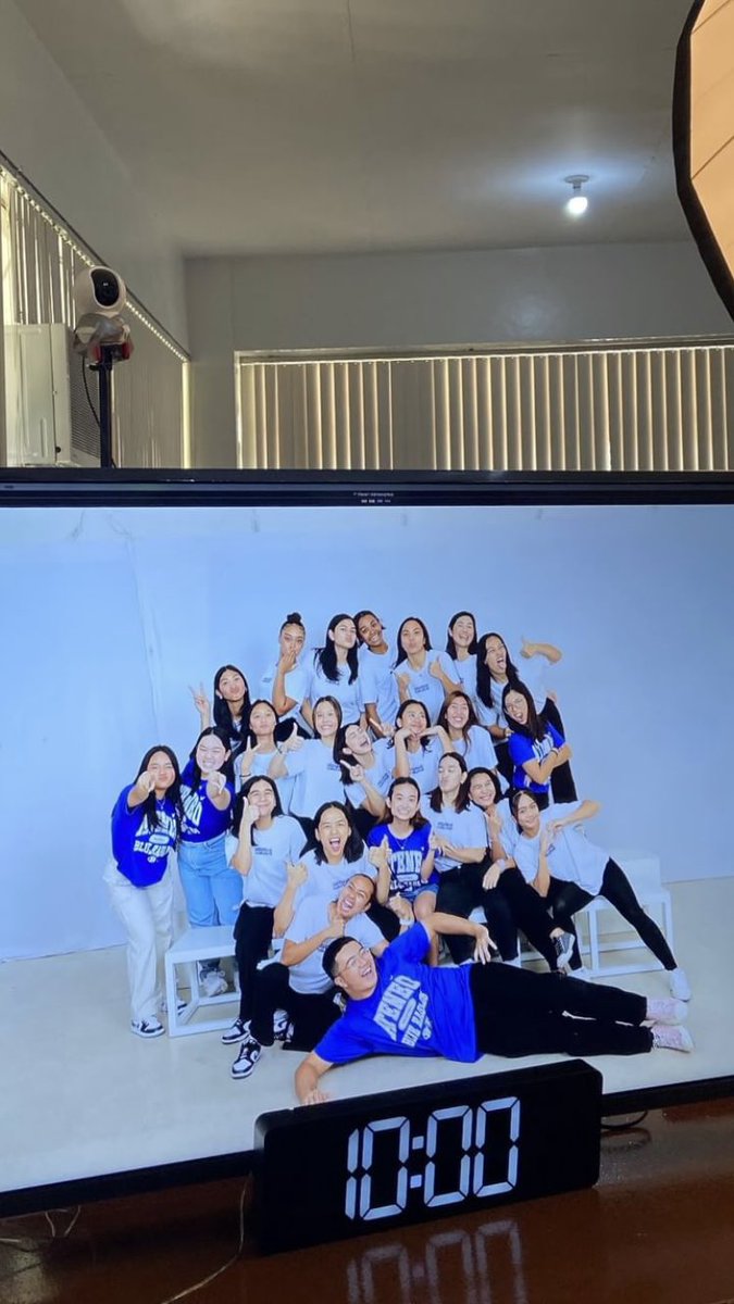 Ateneo Womens Volleyball Team 🥹🦅💙 

#UAAPSeason86  #OBF #BleedBlue #AteneoVolleyball 

📸: Sarah’s IG story