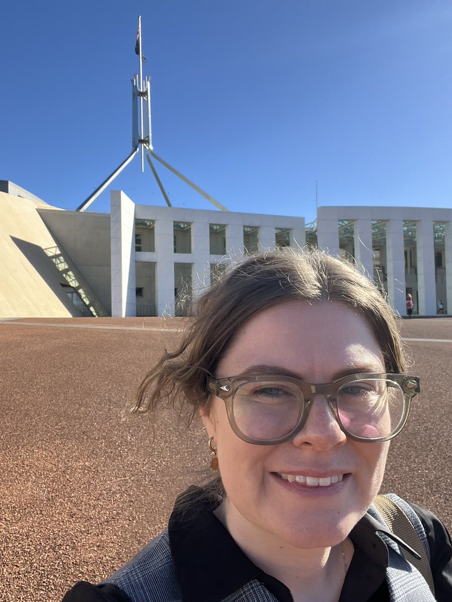 I had a great time attending Science Meets Parliament #SMP2024 last week with @mp2research! It was invaluable to learn how to engage with policy makers and network with both scientists and parliamentarians. Thanks @ScienceAU for a great event and @excitonscience for sending me!