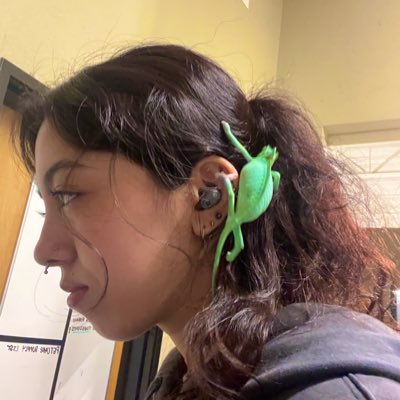 illuminatalay's tweet photo. #NewProfilePic https://t.co/QIlli6bZCE