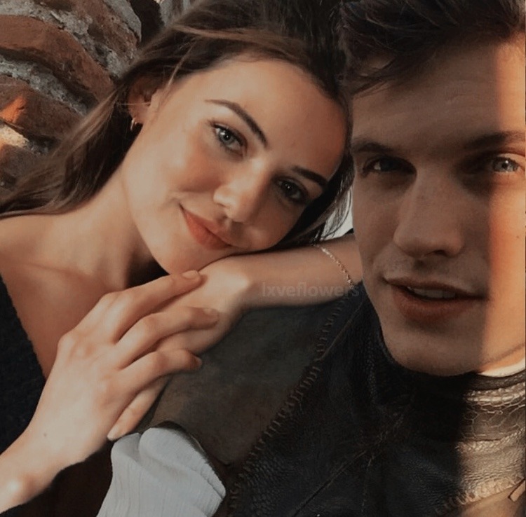 Ofredneckways's tweet image. @idcntsurrender

You look so yoooooung