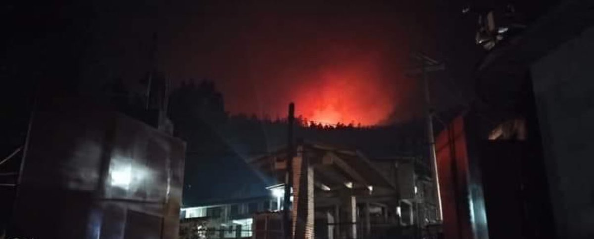 Octavius_MR2's tweet image. A nombre de los habitantes de #Jilotzingo #Edomex, solicitamos ayuda y atención para combatir el #IncendioForestal que tiene días devastando hectáreas del bosque. 
🚨🚨🚒🚒🔥🔥🌲🌲#SOSBosqueEnLlamasJilotzingo 
@delfinagomeza @Azteca @nmas @ImagenTVMex @lopezdoriga @CiroGomezL