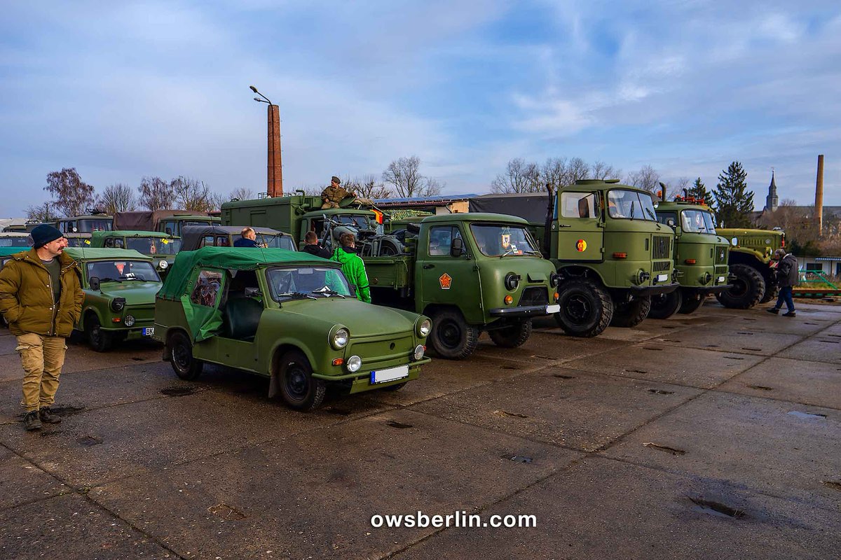 Vintage Car Show in Egeln, Germany, 2024

#trabant601 #trabant #trabanttuning #trabant601s #trabbi #trabi #601 #uaz452 #summer #roadster #УАЗ452  #auto #vans #van #vintagevan #Camper #vanlife #UAZ469 #ddr #w50 #4x4 #4wd #allwheeldrive #allrad #truck #w50la #w50la4x4