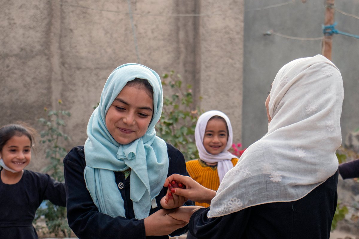 What’s in a CBE? “Learning to📖&✍️, friendship & shared goals for the future,” says Lailoma one of 686,000 children in community-based education classes supported by @GPforEducation @JapaninAFG @DanishMFA @SpainMFA @ADB_HQ @WorldBankSAsia @ECHO_Asia @EduCannotWait @MOFAkr_eng