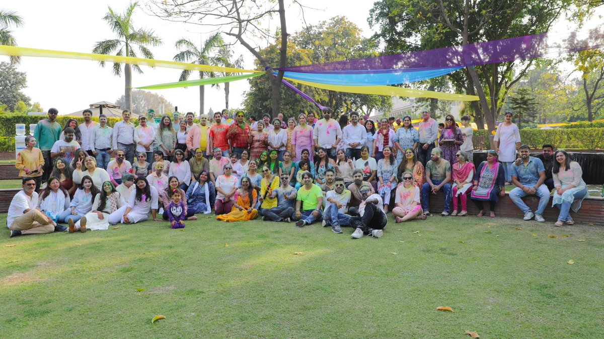 आप सभी को होली की शुभकामनाएं।
 
Here’s all of us at #UKinIndia wishing you all a very happy, safe and fun Holi!

#HappyHoli