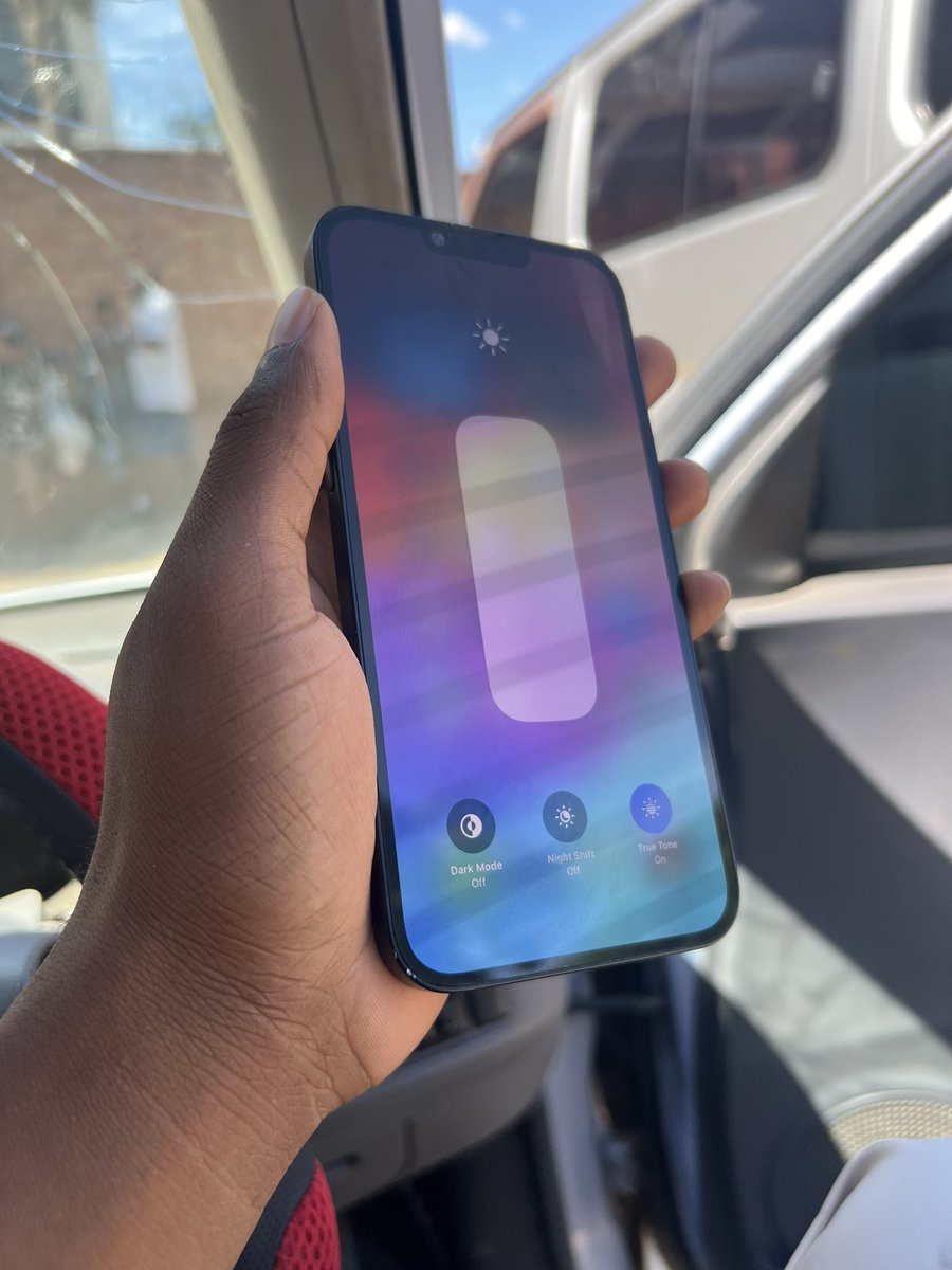 ApplePlug_ZW's tweet photo. Chance for you to own an iPhone, for less😎… iPhone 14 Plus 128GB $500 (Slightly cracked) contact 0714760738. https://t.co/FO8yThhVCh