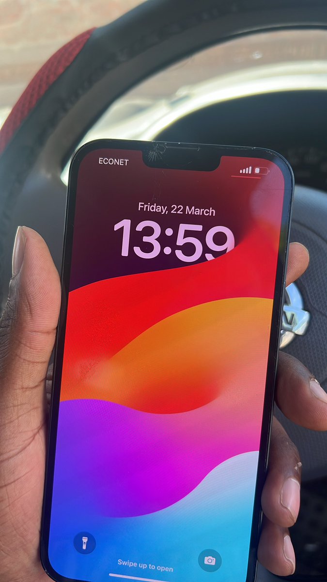 ApplePlug_ZW's tweet photo. Chance for you to own an iPhone, for less😎… iPhone 14 Plus 128GB $500 (Slightly cracked) contact 0714760738. https://t.co/FO8yThhVCh
