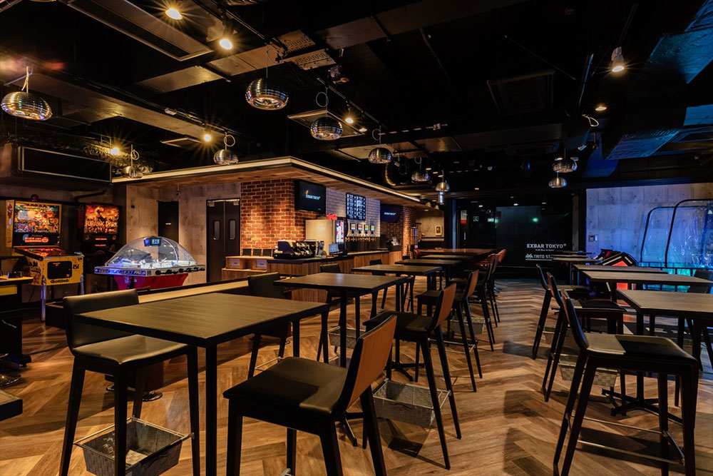 ◤タイトーの歩み◢
2021年7月1日
新店EXBAR TOKYO plus オープン
銀座『EXBAR TOKYO』閉店に伴い、移転する形で『タイトーステーション 新宿南口ゲームワールド店』地下1階にオープン。『セルフビアサーバー【Shall We Tap?】』はもちろん健在
▶exbar.jp/index.html

👣bit.ly/41zFKJ2