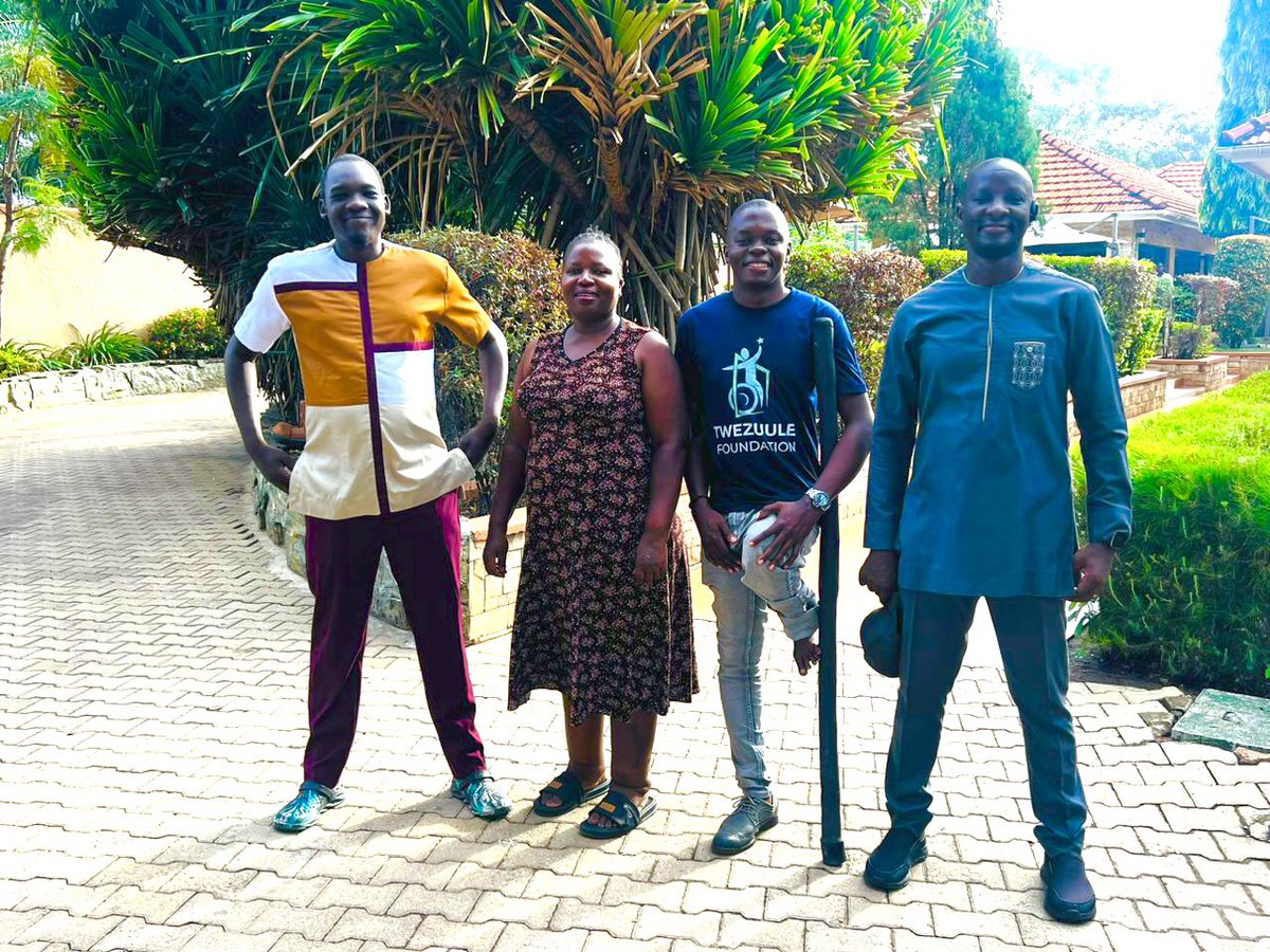 BugembeNelson's tweet photo. Last week a team from #MercyLinkFoundation and i traveled to Rhino Camp Refugee Settlement in Terego district and met a group of young people through their religious leaders.
The main reason for the going was to know what these young people go through in the camp and also share about MINDSET CHANGE,ENTREPRENEURSHIP,
SOCIAL ETIQUETTE SKILLS and how best these people can be innovative regardless of the situations their go through.
We tasked these young people to spot out the problems in the camp and the possible solutions to those problems from there,we will find a way of helping them through.
Since we Africans believe by seeing i moved with a sample of one of the products that i produce to show them that it is possible whether you’re a refugee or a person with a disability.
#MindsetChange #DisabilityInclusion
#SelfDiscovery