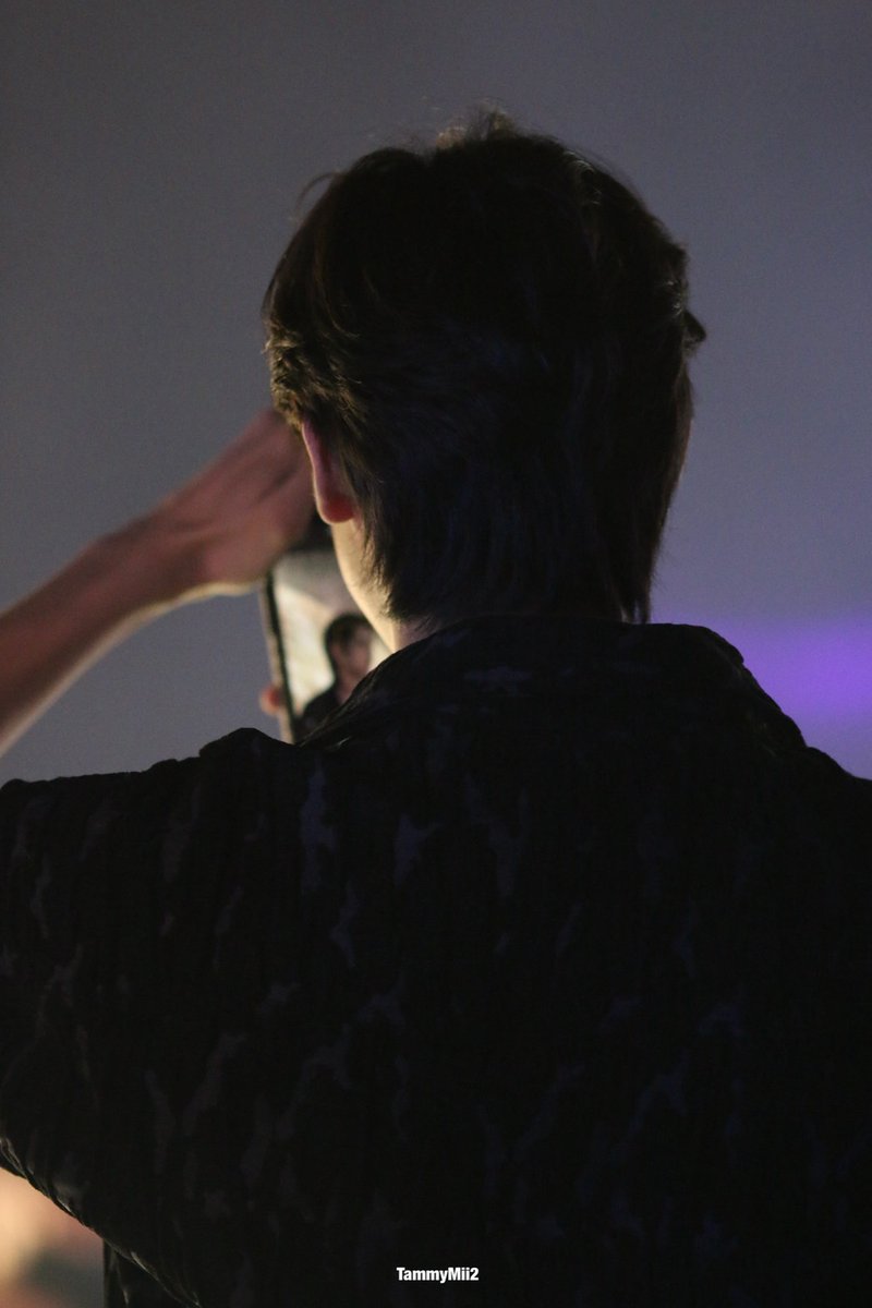 TammyMii2's tweet image. เป็นทุกอย่างให้พี่ชายคนสนิทแล้ว คนถือไฟ คนบังลม คนถ่ายรูป คนเช็ดหน้า จิมมี่รับจบทุกตำแหน่งแล้ว #Mii2