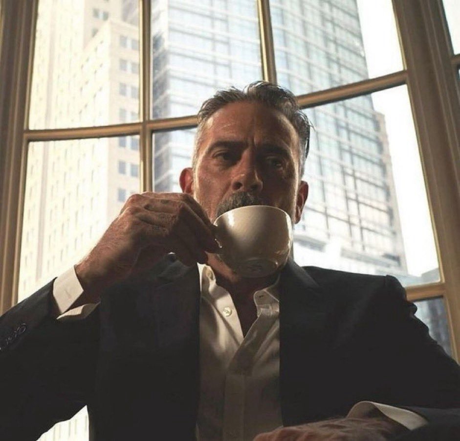 Good morning and happy new week beauties..yes Monday has us back..anyway hope everyone have an awesome start into the week and of course an awesome day 🖤😎🤘☕️

 #HappyMonday #NewWeek #JeffreyDeanMorgan #newpossibilities