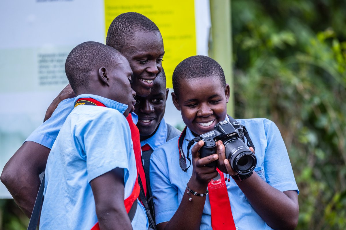 REMINDER that the essay, art & photography competition by @wildlife_clubs closes on 31st March. ✅For ages 9-25 ✅📸Capture a unique scenario(s) that explains climate change & its effects to humanity and #wildlife ✅Submit to meu@wildlifeclubsofkenya.or.ke ✅Entry is FREE!