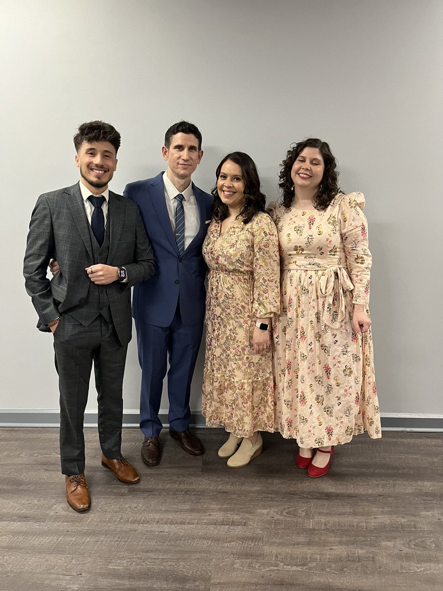 ayyron27's tweet image. happy memorial 2024 🍷🫓