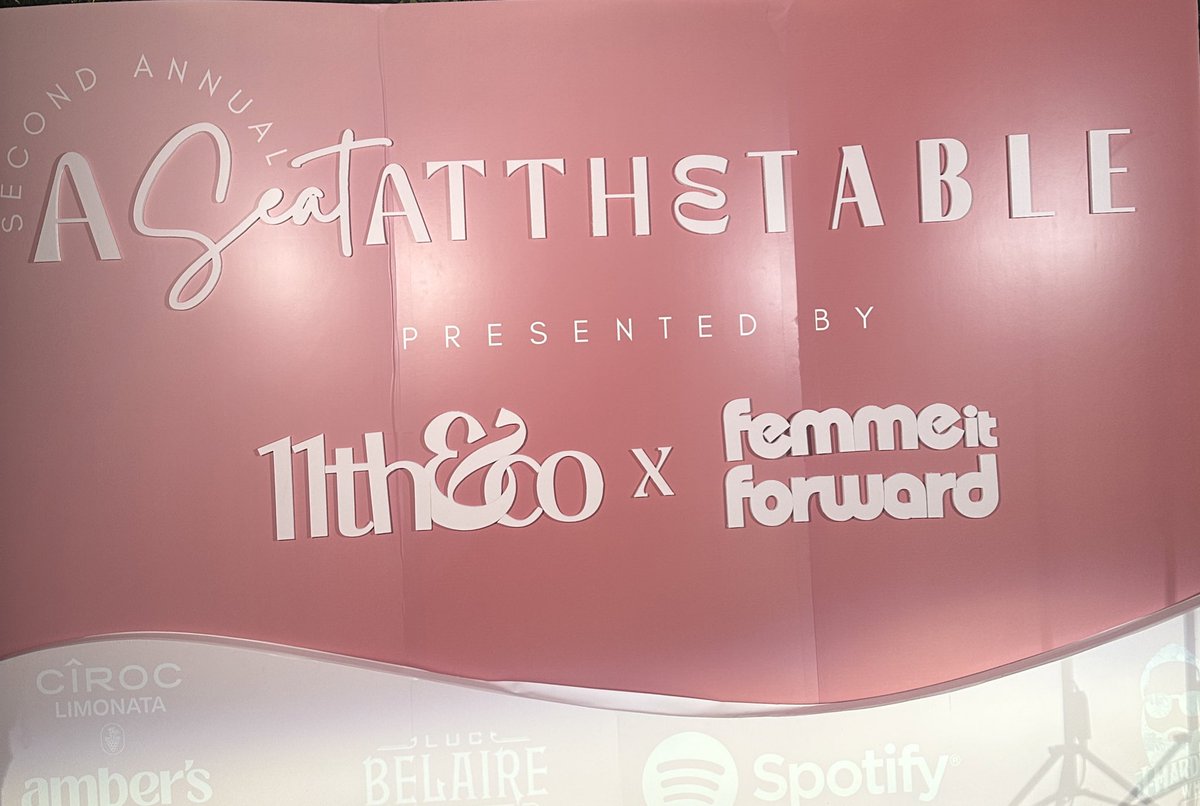 FemmeItForward's tweet image. #ASeatAtTheTable 💗✨👑