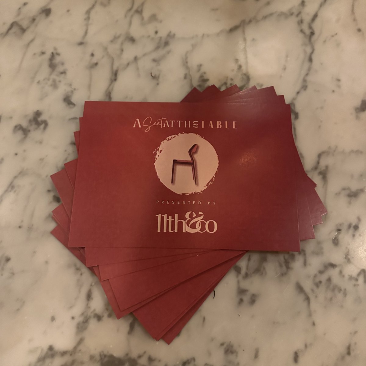 FemmeItForward's tweet image. #ASeatAtTheTable 💗✨👑