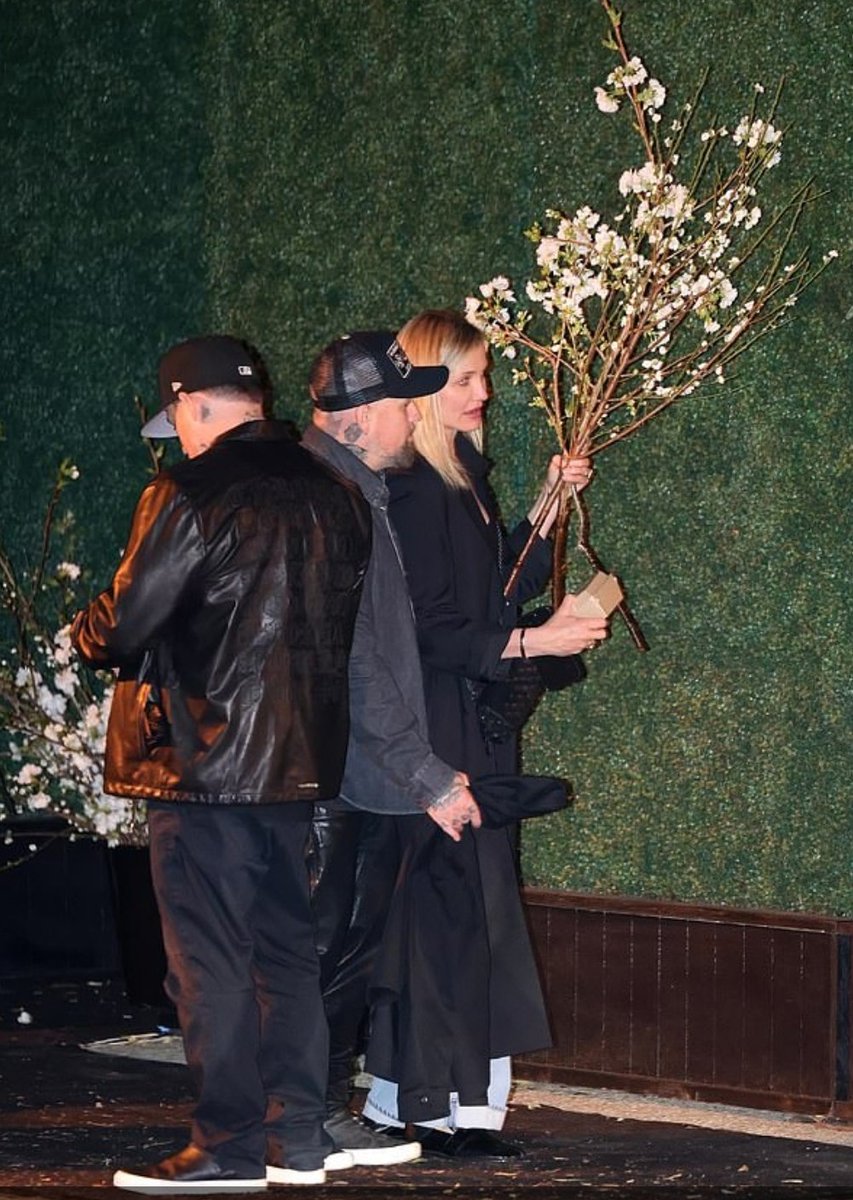 Cameron Diaz and Benji Madden enjoyed a rare night out together following the birth of their second child, a son Cardinal, at Rob Lowe’s 60th birthday party. Congratulations 🎊  X.com/Mailonline X.com/CameronDiaz X.com/benjimadden  #amici23